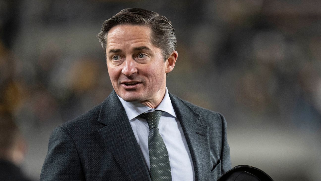 Packers president Policy on why he extended coach LaFleur