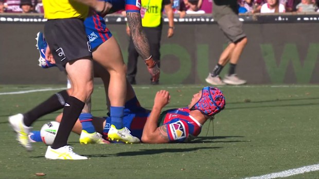 Kalyn Ponga clutches at his hamstring.