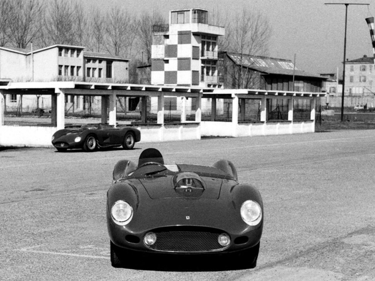 1957 ferrari 250 testa rossa 4