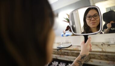 What experts want you to know about the squigglies in your vision