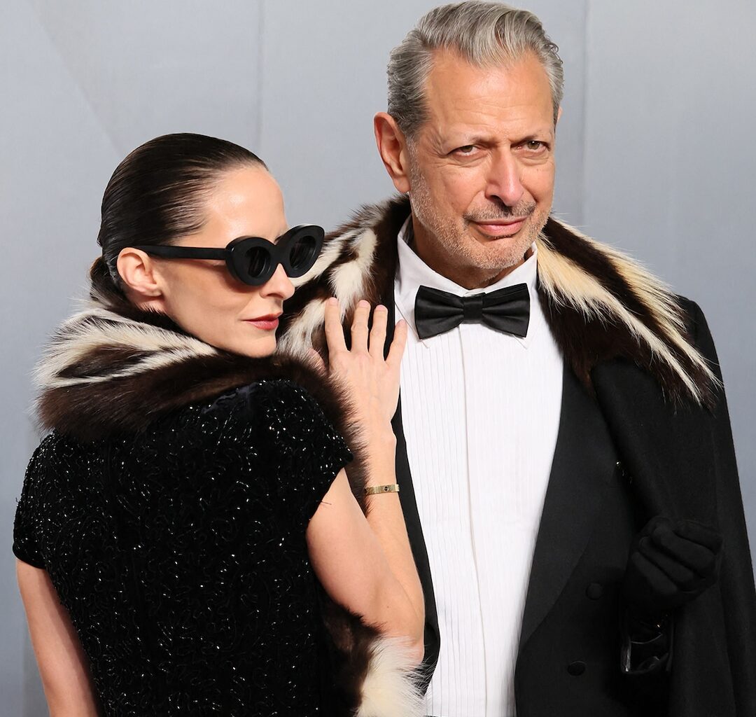 Jeff Goldblum’s Wife Emilie Butt Baring Fashion