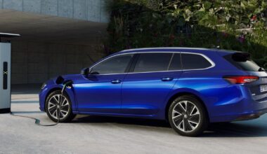 2026 Skoda Superb PHEV priced, becomes Australia's cheapest plug-in hybrid wagon