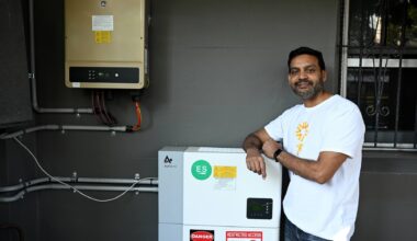 Home battery installs hit quarter-million mark under federal rebate. But is the party over?