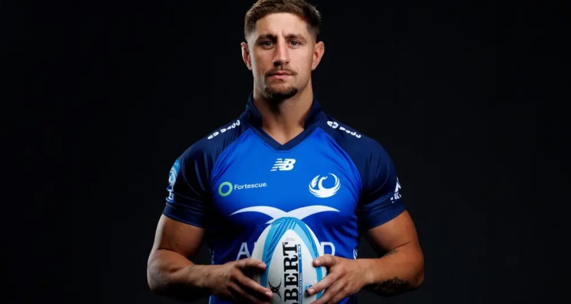 League convert Lomax unsure on Super Rugby debut