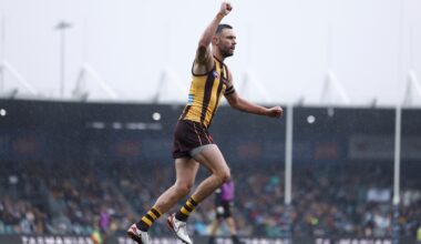 Time to get your UTAS Stadium tickets!