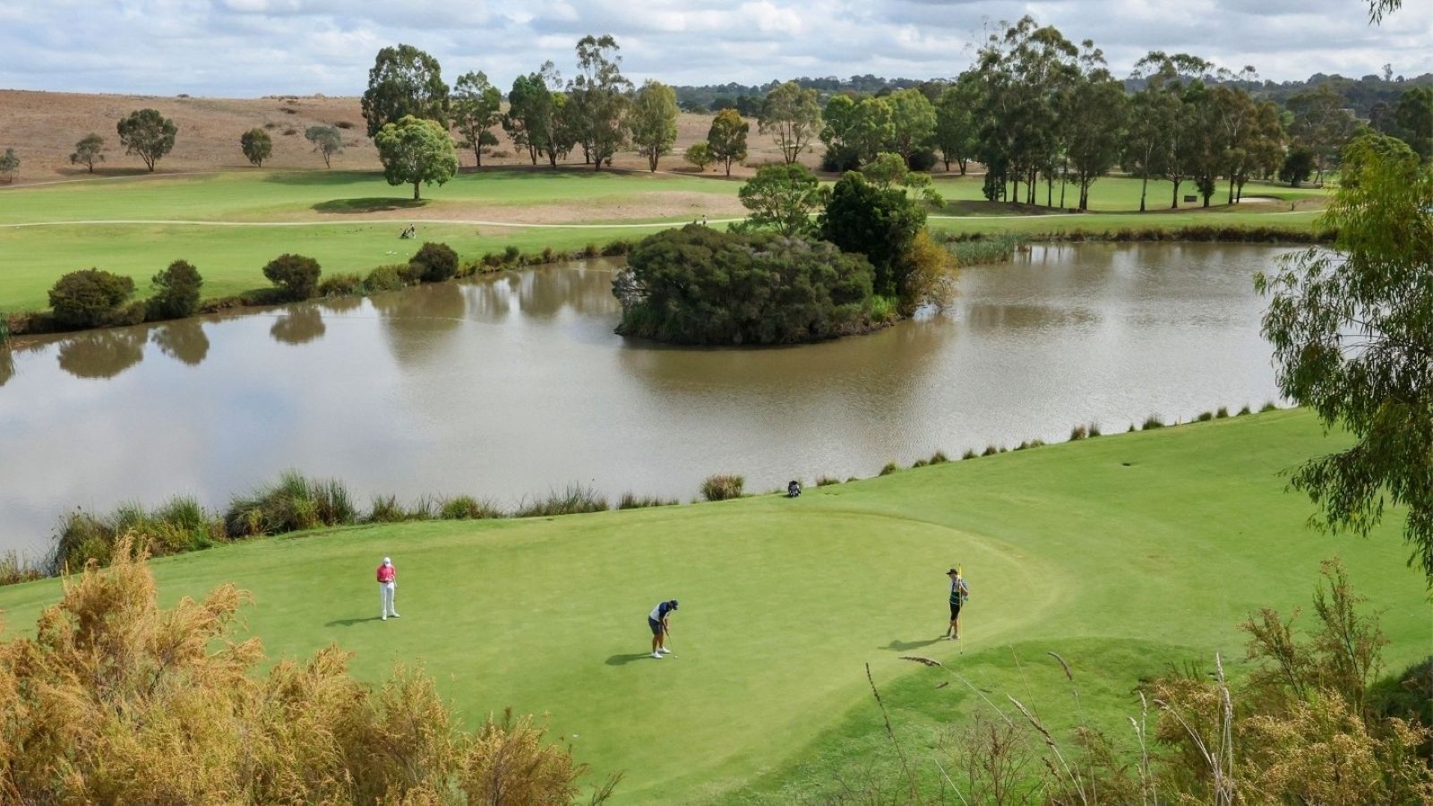 Race for Order of Merit heats up as Heritage Classic tees off - News