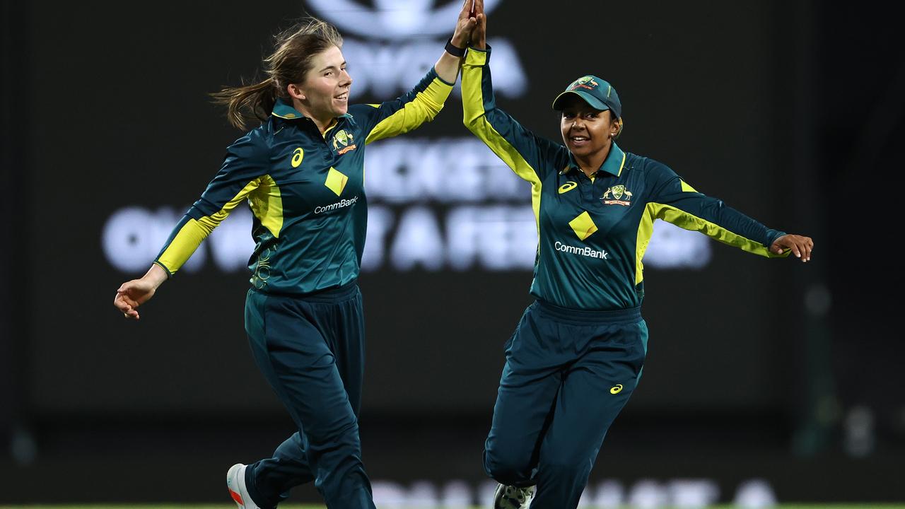 Australia women defeat West Indies in second T20, scorecard, Alana King wickets, video, highlights