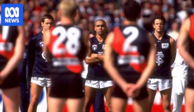 Salary dramas, blown draft picks and scandals — How Essendon and Carlton found themselves in AFL purgatory