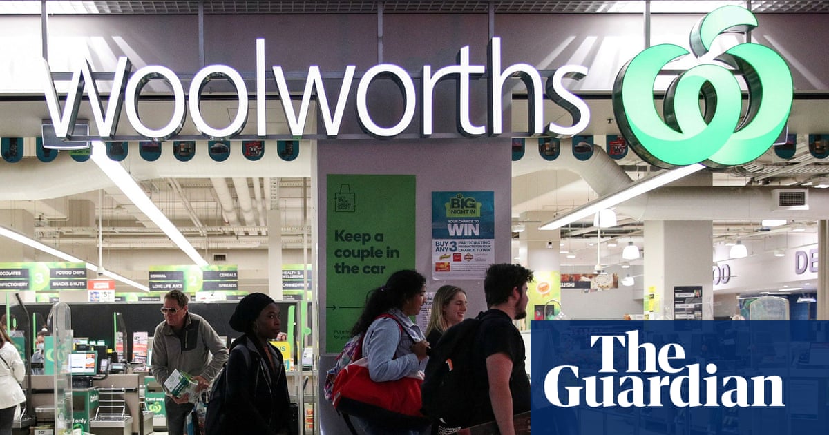 Woolworths trumpeted eight consecutive quarters of price declines. Here’s why that claim doesn’t pass the pub test | Woolworths