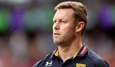 Hawks on the defence, Pies' free agent targets