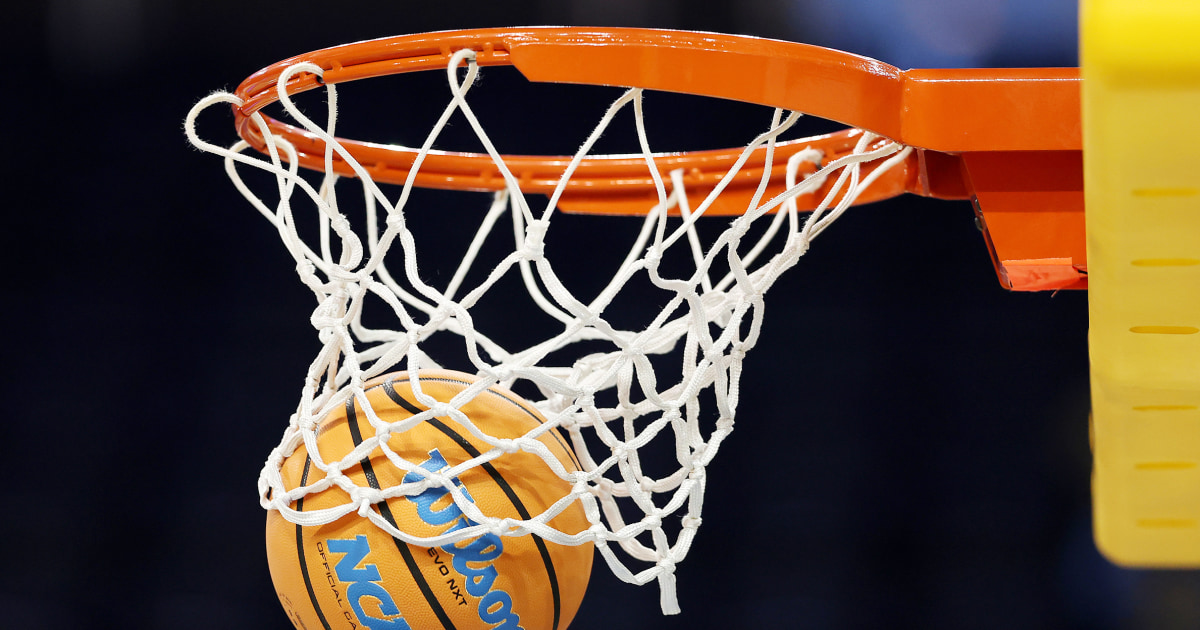 'Fixer' in massive point-shaving scheme that rigged college basketball games pleads guilty