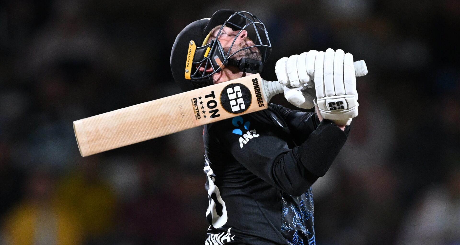 Blackcaps beat South Africa to level T20 series