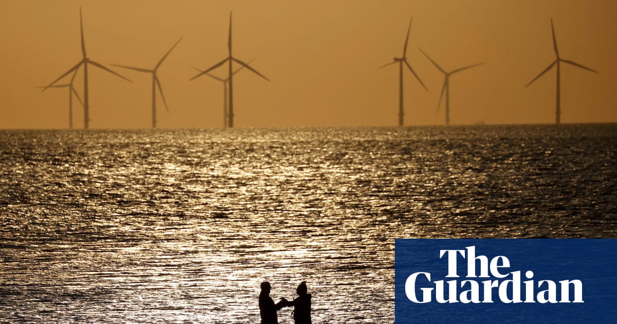 UK must double down on renewables as wars drive up energy costs, experts say | Renewable energy