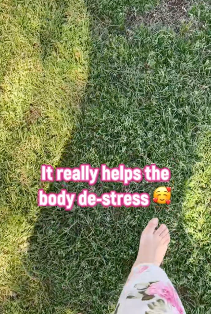 Gen Zers from coast-to-coast and beyond are calling out of work to take mental health “green days” in the great outdoors. Tiktok/artworxai