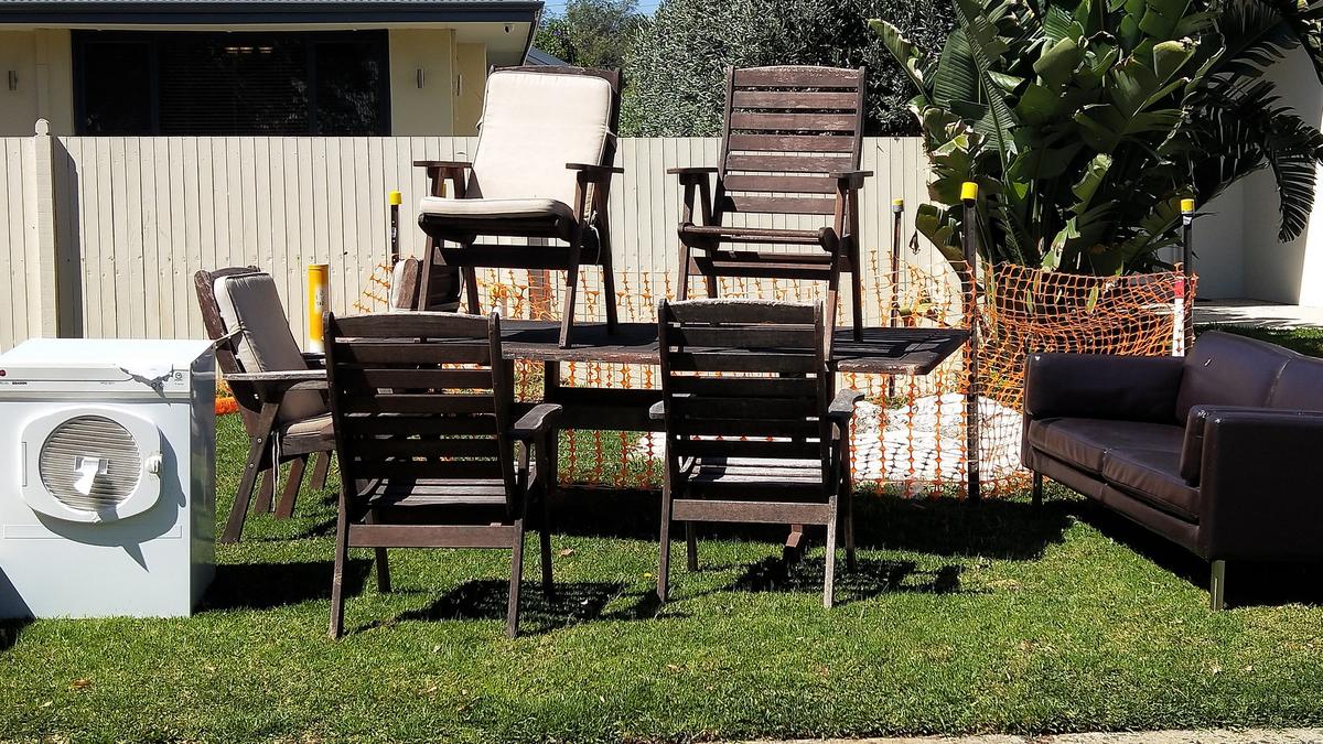 Verge valet services to clean up East Fremantle after complaints over scheduled waste collections