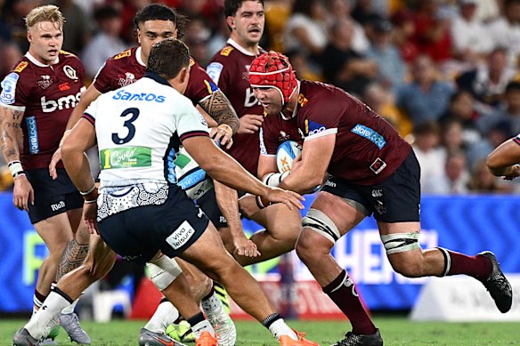 Harry Wilson charges forward.