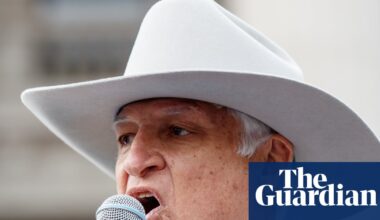 Can you watch without wincing? Seven times Australian politicians burst into song | Australian politics