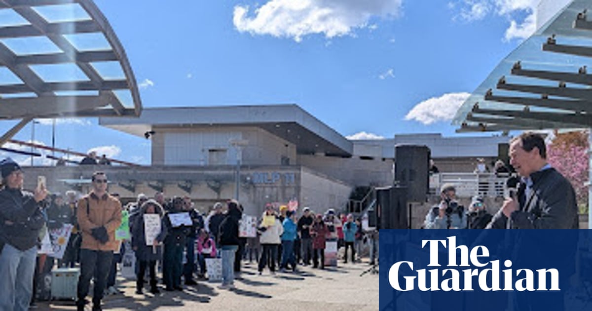 ‘No kings, just vaccines!’: demonstrators gather at NIH headquarters to protest against cuts to medical research | Protest (US)