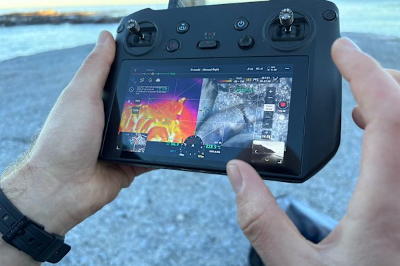 New drone technology is helping researchers to save fur seals from entanglements.