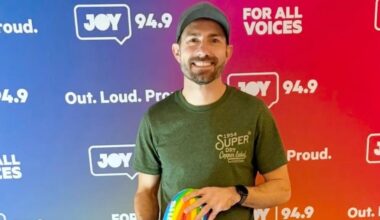 History made as Leigh Ryswyk becomes first current or former AFL player to come out as gay