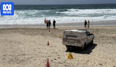 Major search underway on Gold Coast beach for missing tourist