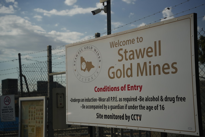 The entrance to Stawell Gold Mines
