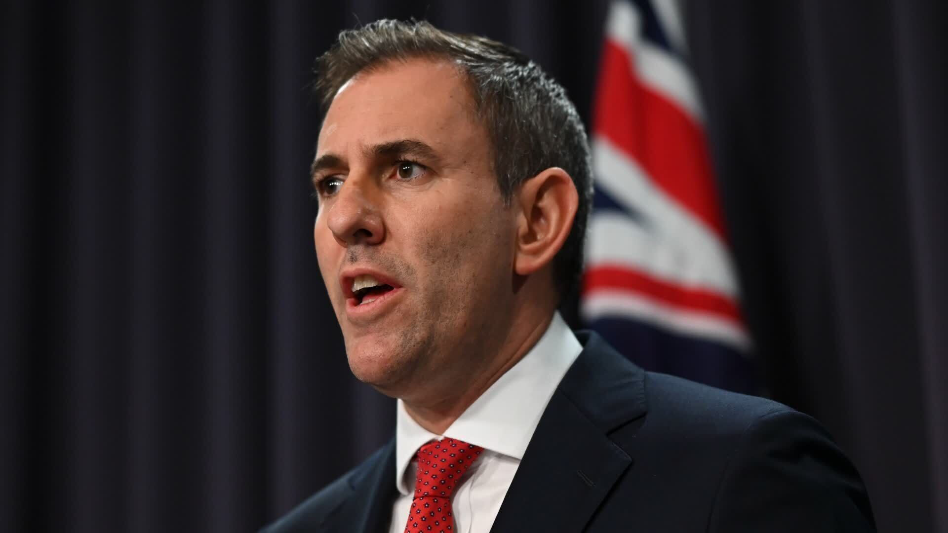‘Pathetic treasurer’: Chalmers blames Australian economy on Iran strikes
