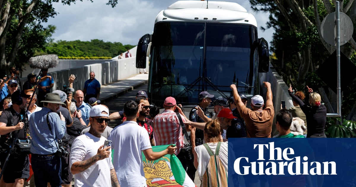 Iranian regime-linked handler investigated by Australian police over alleged death threat | Australia news