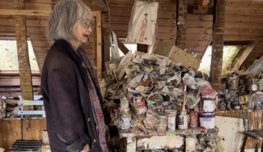 Artist Rose Wylie: “You Have to Have Self-Belief if You Paint Big”