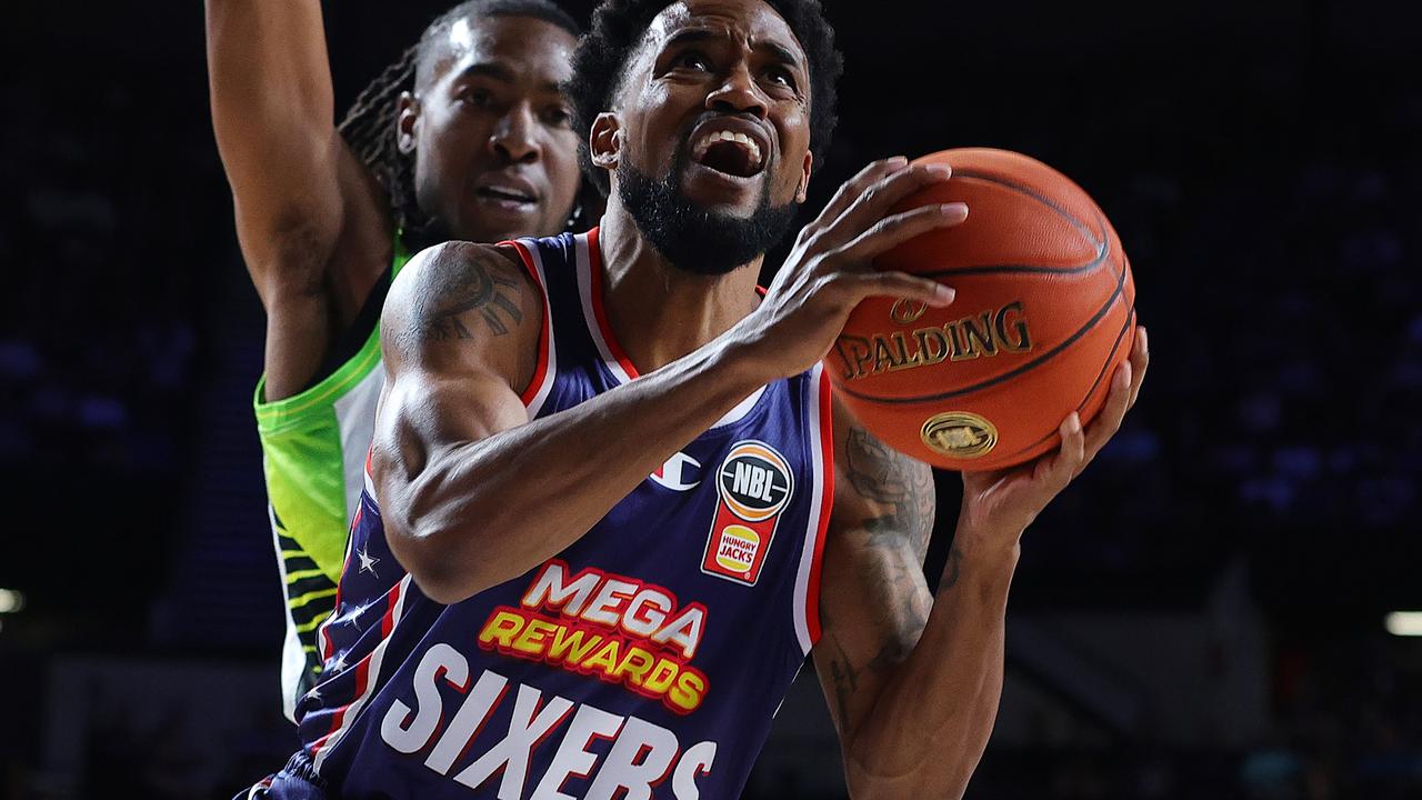 Adelaide 36ers vs. South East Melbourne Phoenix, Bryce Cotton record haul, 42 points, John Brown III injury, game one