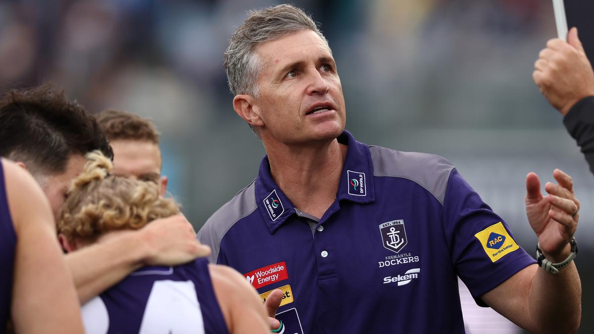 ‘Work to do’ with midfield balance, admits Fremantle Dockers coach Justin Longmuir after season-opening loss
