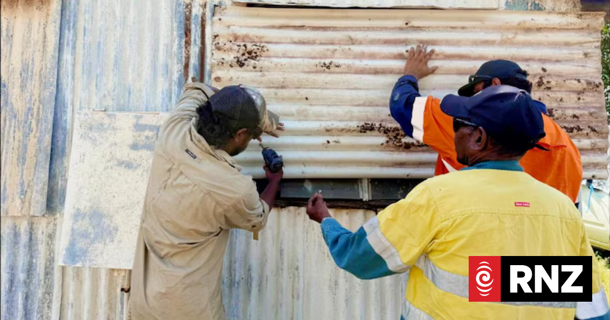 Far North Queensland braces for category four system to make landfall
