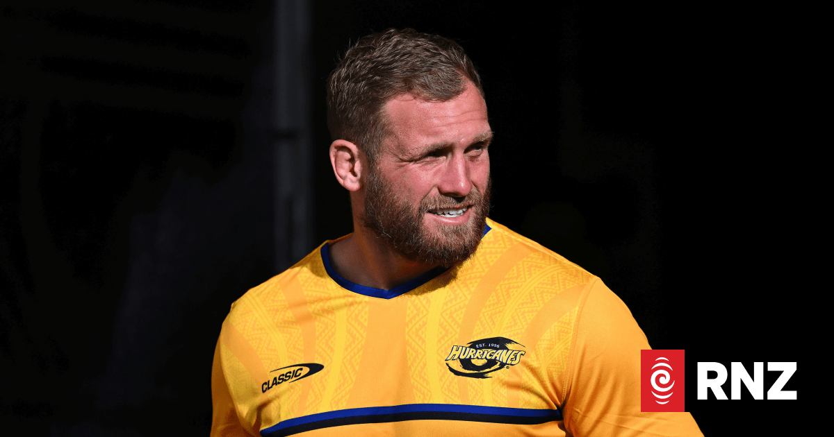 Rugby: Veteran loosie Brad Shields extends stay with Hurricanes