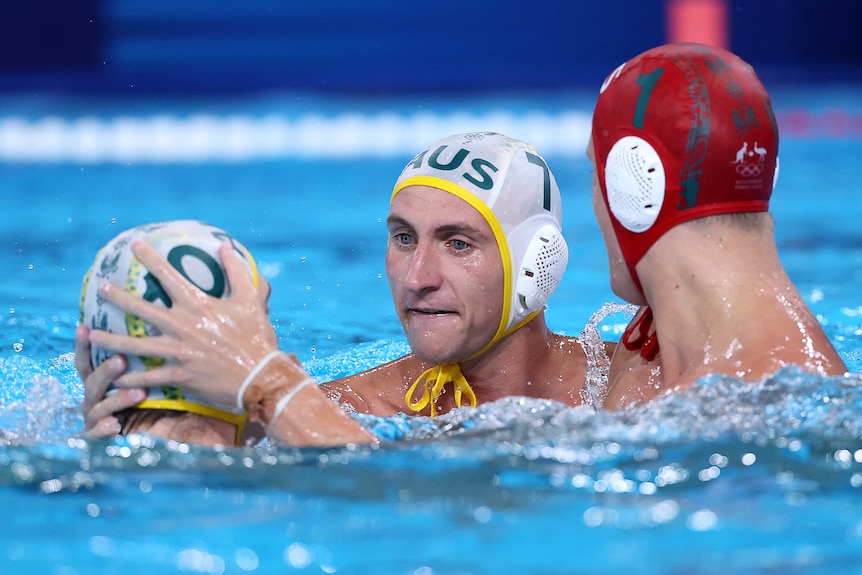 Luke Pavillard celebrates with teammates