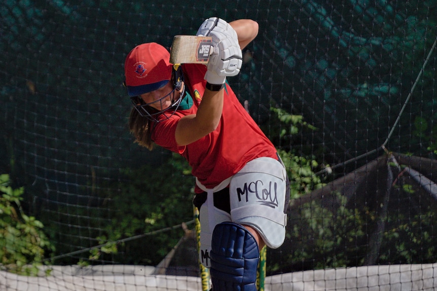 Cricketer Mia Barwick at pathway training 2026-02-10 11:02:00