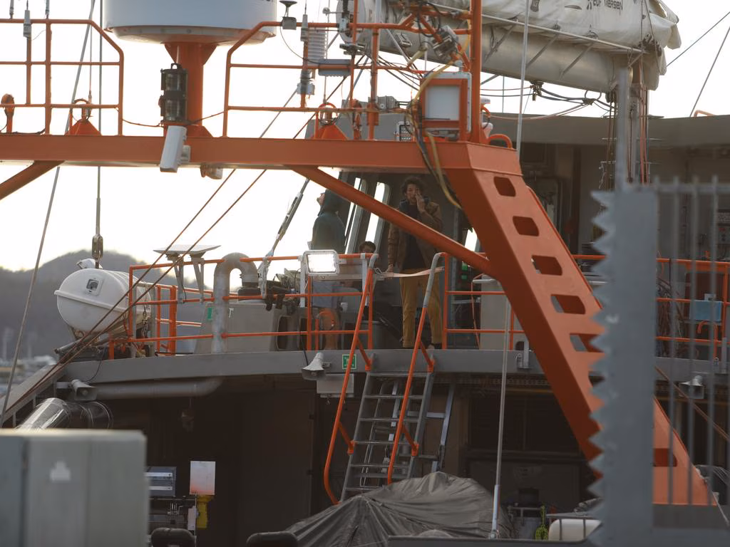 Police probe death of French crewman in Hobart - The Mercury