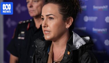 NT Chief Minister Lia Finocchiaro requests ADF help with flood recovery as central Australia braces for more rain