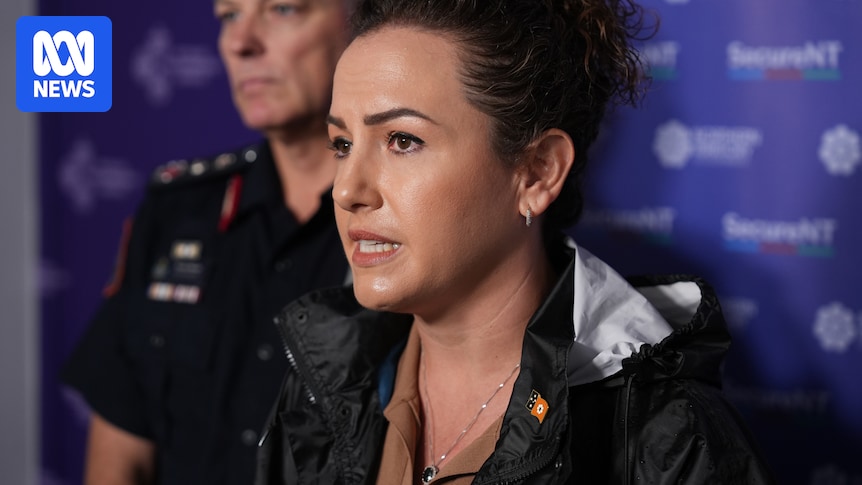 NT Chief Minister Lia Finocchiaro requests ADF help with flood recovery as central Australia braces for more rain