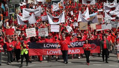 Classroom assistants' pay emerges as key dispute issue