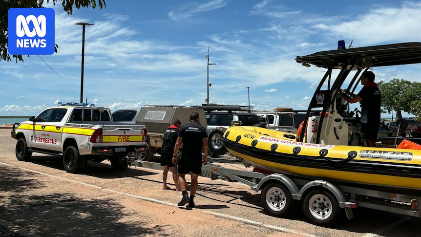 Passengers taken to hospital after plane crashes at Broome's Roebuck Bay