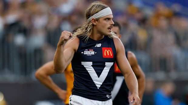 Bailey Smith of Victoria celebrates.