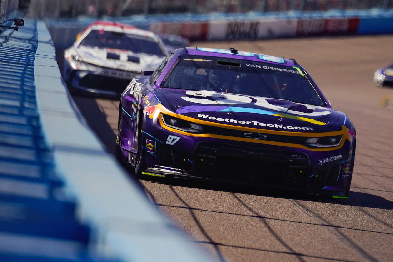 Van Gisbergen ‘can see’ first NASCAR oval win coming