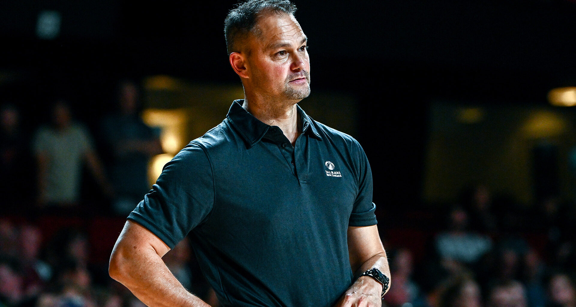 Breakers coach to depart club