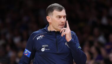 36ers coach Mike Wells: Adjustments? 'I don't have any'