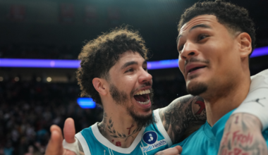 Green-light Hornets splash 26 triples against Kings