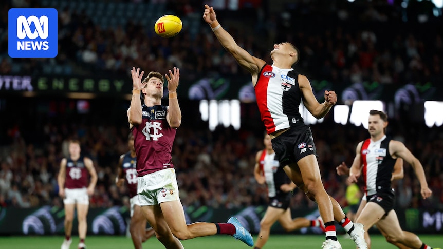 AFL live updates St Kilda vs Brisbane, Fremantle vs Richmond, Essendon vs North Melbourne blog, scores and stats