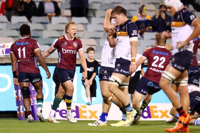 Gordon steals win as Reds overcome lightning, Brumbies in thriller