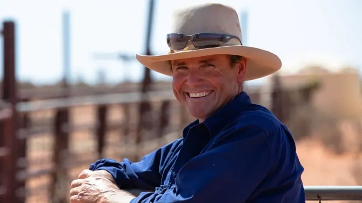 Rural health: How Australian farmer Brendan Cullen swam his way out of depression