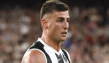 ‘Unhappy’: Daicos bomb drops on Collingwood