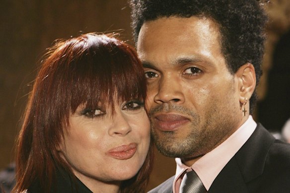 Chrissy Amphlett and Charley Drayton in 2006.